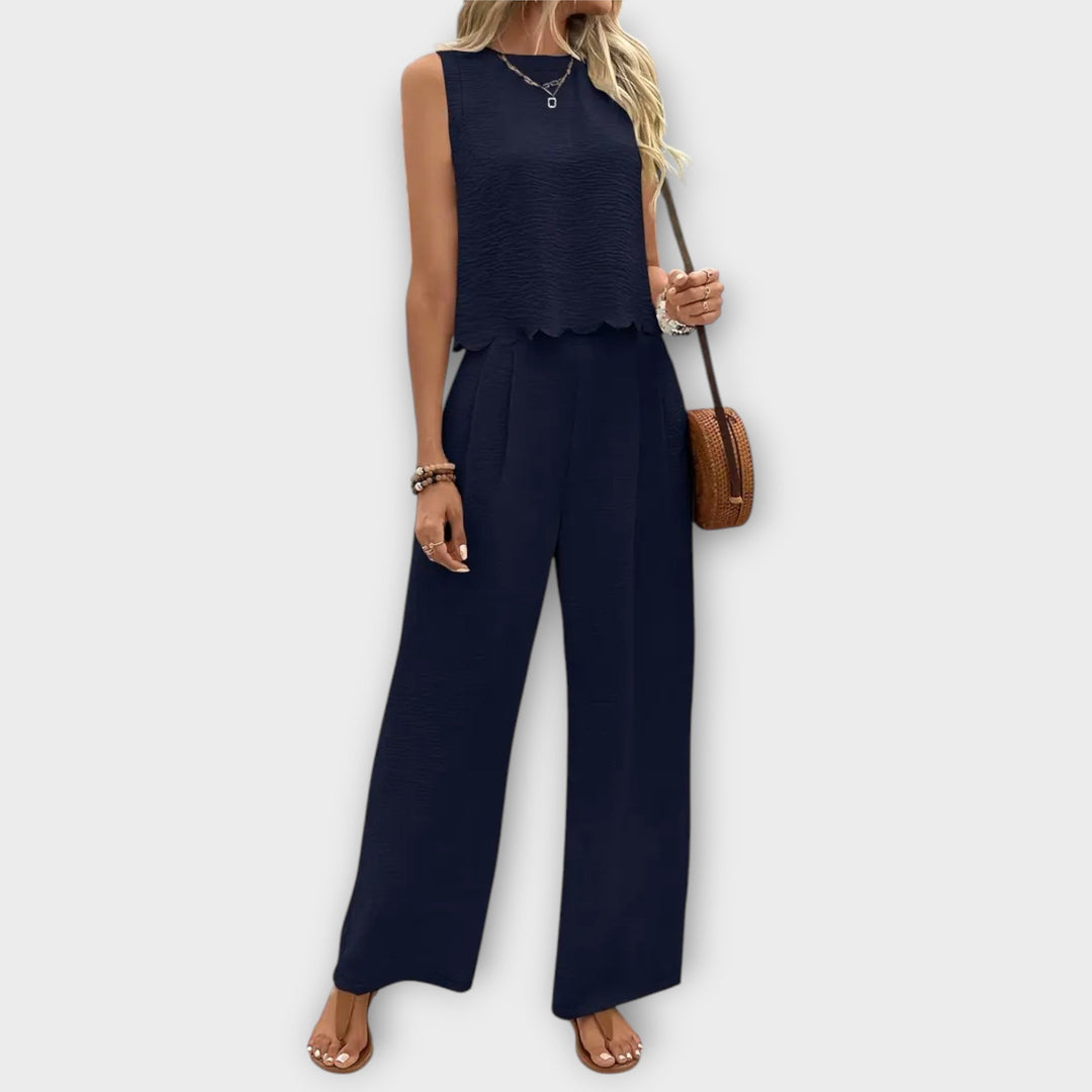Lene - Weste mit Blütenblattrand & Lange Hose