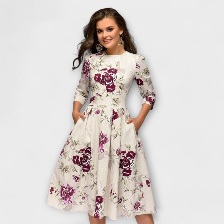 Birthe – Elegant knælang kjole